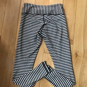 Lululemon wunder under